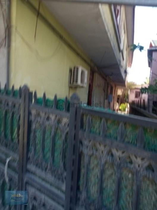 Omercikler Mahallesi Anayol Üstü Kiralık Büyük 3+0 Daire 1