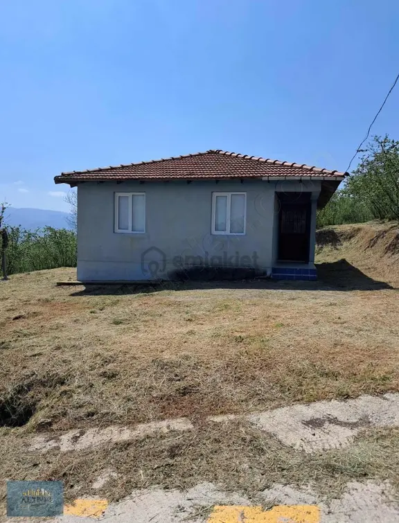 Doğanın İçinde Manzaralı Köşe Parsel Satılık Müstakil Ev 2