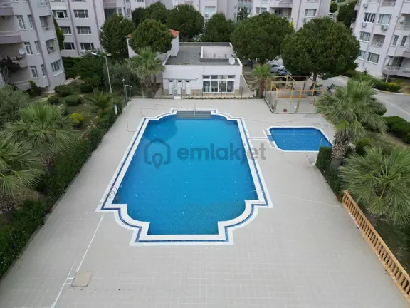 Kuşadası Ege Mahallesi Batı Ege Yalıkent Sitesi Satılık Bahçe Dubleks Daire 1