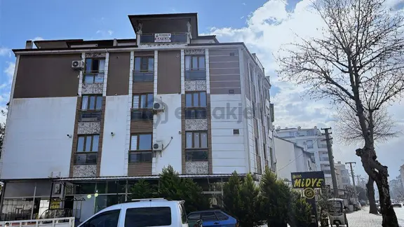 Kayihan Caddeüstü Dubleks 1+1 Genis Apart Manzarali Teraslı 1