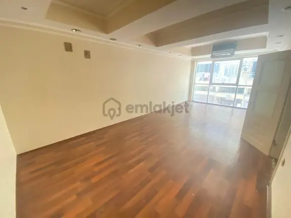 Prestij'den İhsaniye'de Ayrı Mutfak Geniş Oturumlu 2+1 Daire 1