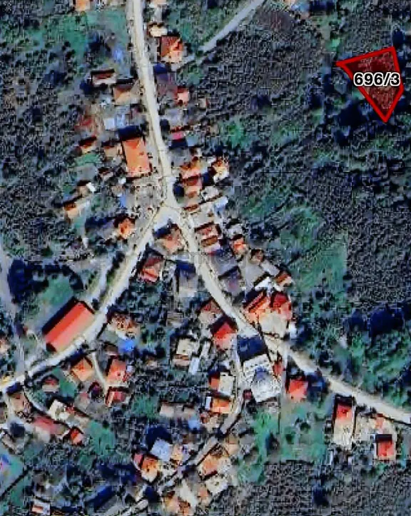 Re/max Ay'dan Acil Ferizli Bakırlıda Satılık Arsa 2