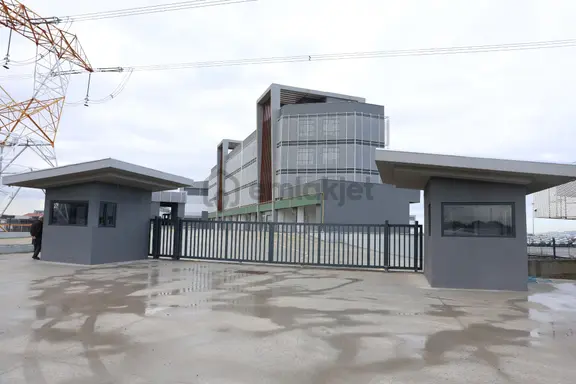 Akçadağ Gayrimenkul'den Dagim Gıda Sitesinde Satılık Dükkan 1