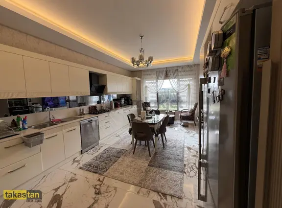 Şehirgösteren'de Orman Manzaralı Ultra Lüks 5+1 Daire 2