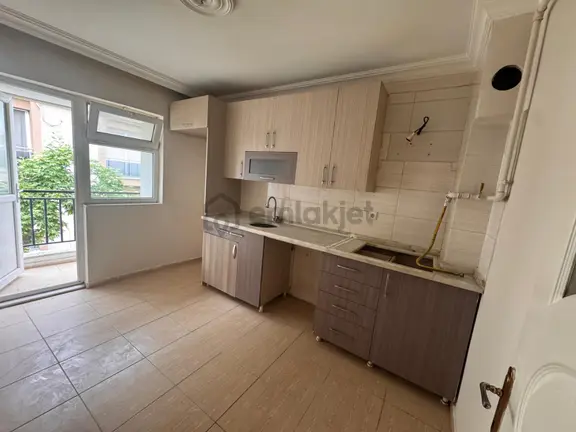 🏡yeni Mahalle🏡daire ✅2+1 90m2 3 Katınının 3 Katı ❇️kapalı Mutfak Özelikli 1