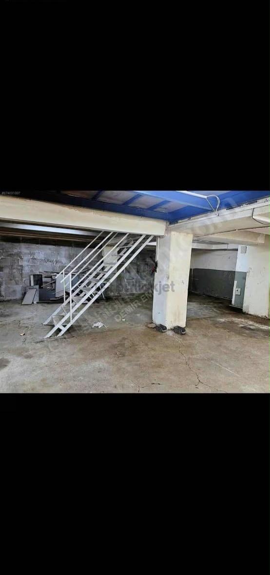 Aykosanda 160 M2 Arac Yanaşır Üstü Satılık 6.750.000tl Dükkan 2