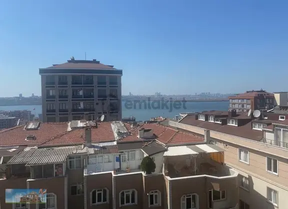 Tepeüstü'nde Göl-deniz Manzaralı, Site İçinde Lüks 3+1 Daire 1