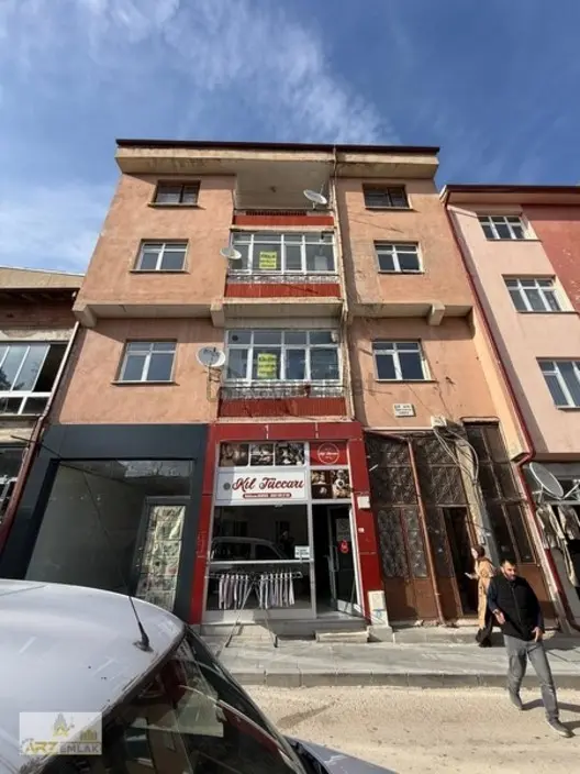 Merkez Çarşıda 2+1 Kiralık Daire Arz Emlaktan 1