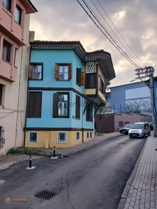 Heykel De Çok Özel Bir Daire 2