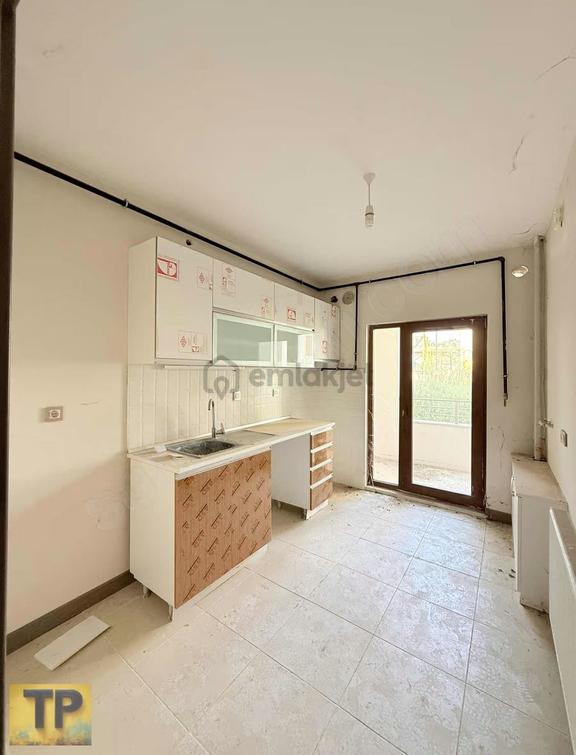 Tire Toki Konutlarında Sıfır Kiralık Daire 1