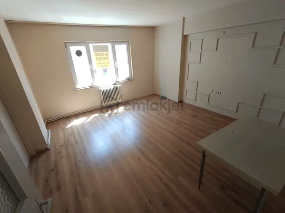 Gözde Gayrimenkul'den Gazcılarda Kiralık Daire 1