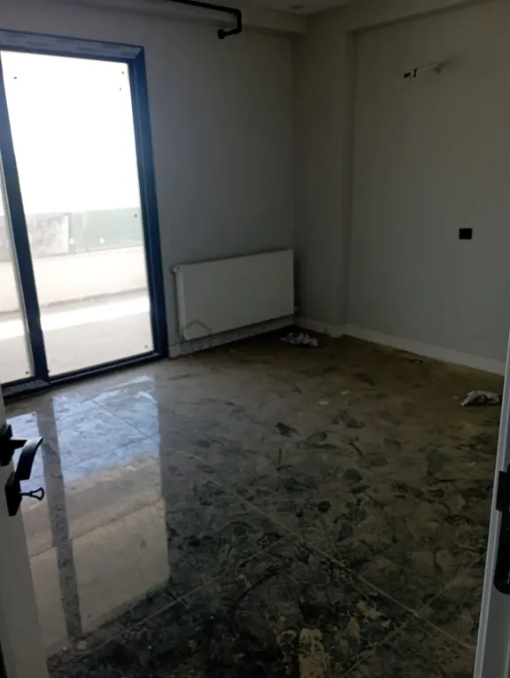 Emlak 72 ' Den Tilmis' De Satılık Daire 2