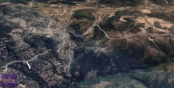 Balıkesir Bigadiç Davutlar Köyün'de Satılık Tarla 2