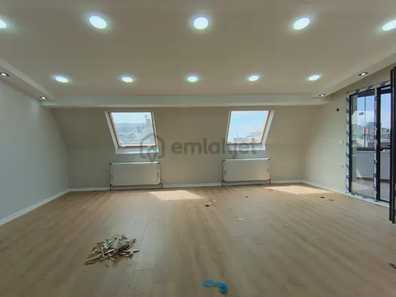 Çekmeköy Merkez Mah Satılık Ultra Lüks 5+2 270m2 Dubleks Daire 2