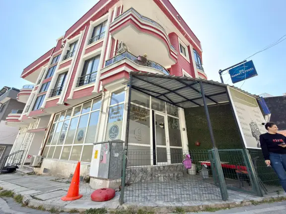 Yükselden Güre Merkezinde Cadde Üzeri Köşe Satılık Fırsat Dükkan 2