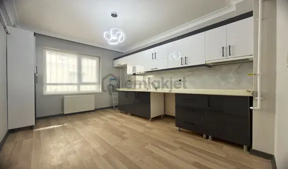 Vadi'den Merkezde 3+1 İskanlı %80 Kredili Acil Satılık Daire!!! 2