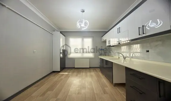 Vadi'den Merkezde 3+1 İskanlı %80 Kredili Acil Satılık Daire!!! 1
