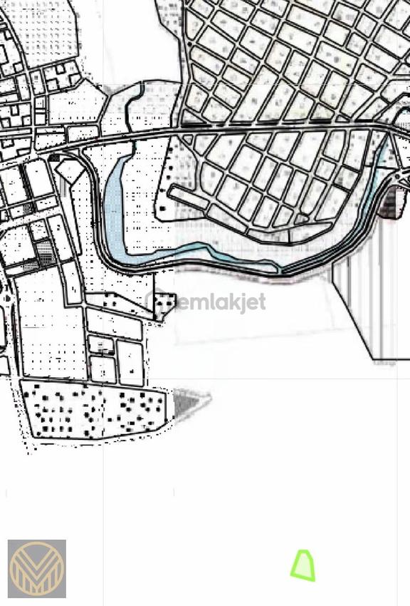 İldem'de 4275 M2 Yatırımlık Tarla 2
