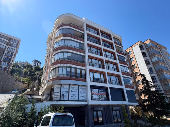 Wunder Gayrimenkul Ve Yatırım'dan Karşıyaka'da Satılık 3+1 Daire 1