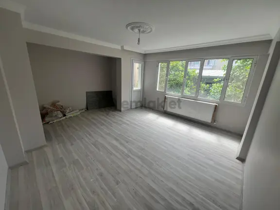 Acill Buca Uçanyol Kavşağı Yanı Çamlık Mah.de 3+1 120m2 Dgazlı Bahçe Dublex 1