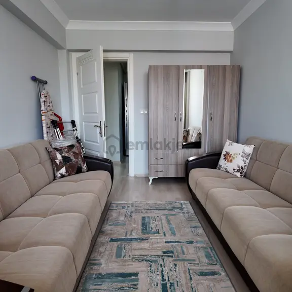 Umut Parkı Mevkii Bakımlı Büyük 78 M2 1+1 Asansörlü Daire 2