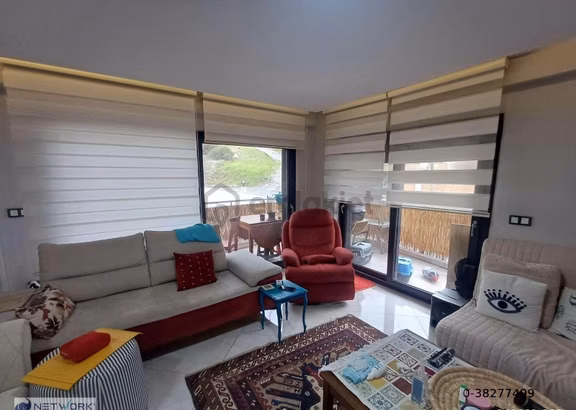 Kuşadası Doğalgaz Isıtmalı Havuzlu Sitede Daire Satılıktır 1