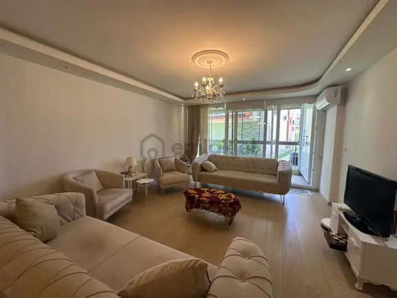 Güllük Merkezi Konumda Havuzlu Sitede 2+1 Eşyalı Satılık Daire 1