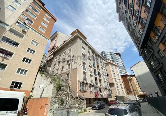 Kağıtahne Merkezde 1+1 55 M2 Yatırımlık Daire 1