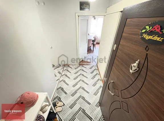 Fırsat Mutlukent Akarsu Sitesinde 3+1 Satılık Daire 2