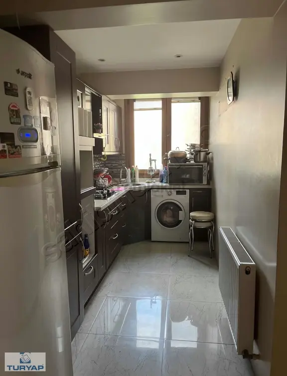 Kozyatağı İnönü Caddesi Üzerinde Satılık 2+1 Daire 1