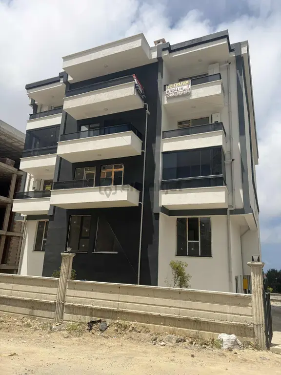 Truva//uğur Gök,gökdelenler Bölgesinde Kiralık 1+1 Daire 1