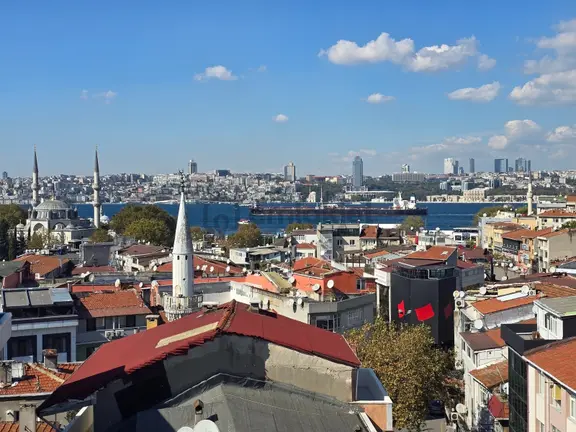 Tam Merkezde Yokuşsuz Deniz Manzaralı Teraslı 3+2 145 M2 Dublex 1