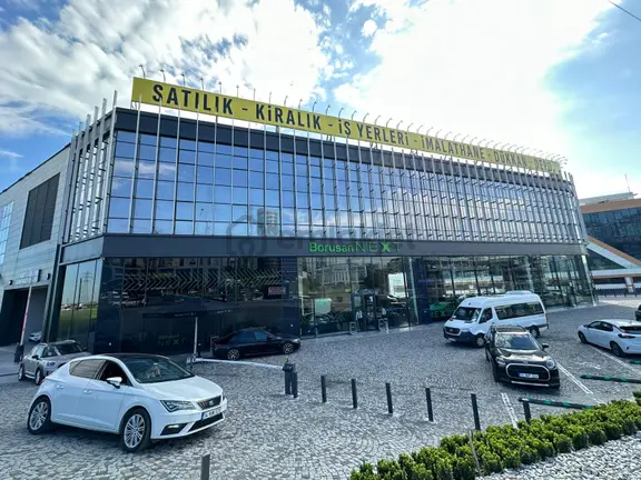 İstanbul Martim E5 Kdv Avantajlı 180m2 + 25m2 Kiralık İşyeri 1