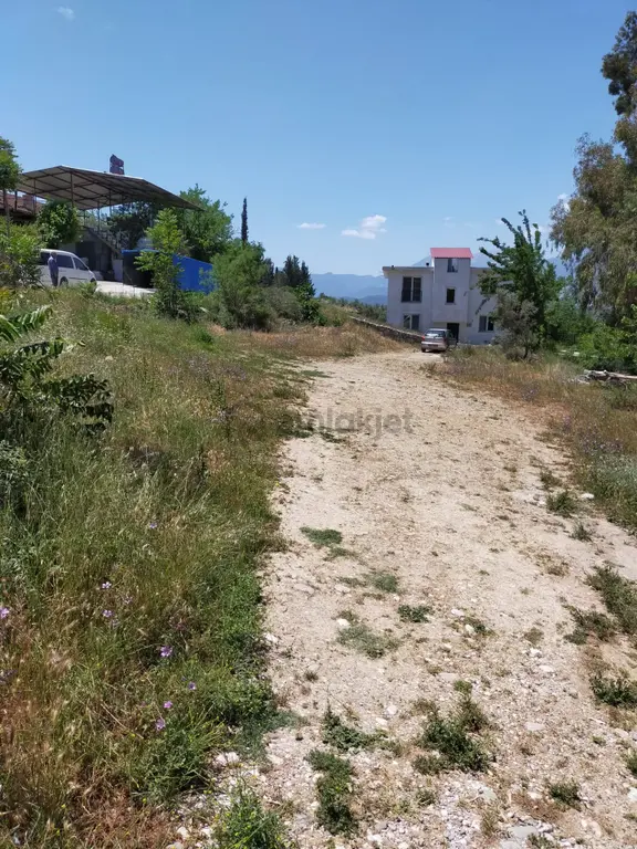 Stop’tan Girmeler Saklıkent Yolu Üzeri 500m² İmarlı Arsa 2