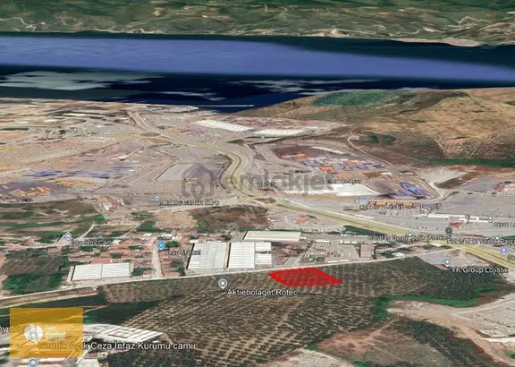 The World Seller'den Gemlik'de Depo İmarlı Arsa 1