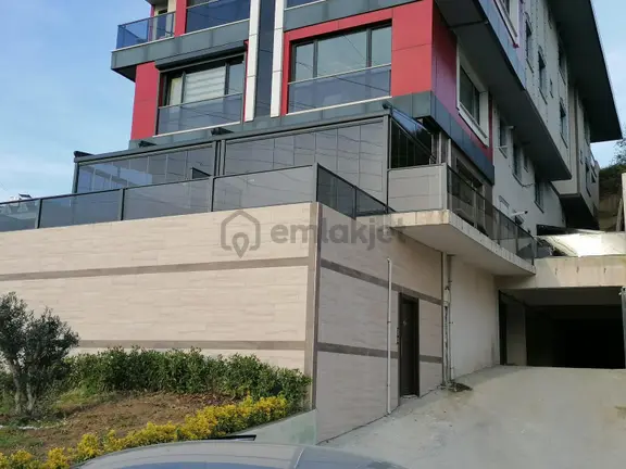 Sarıyer Madende Satılık 2+1 2