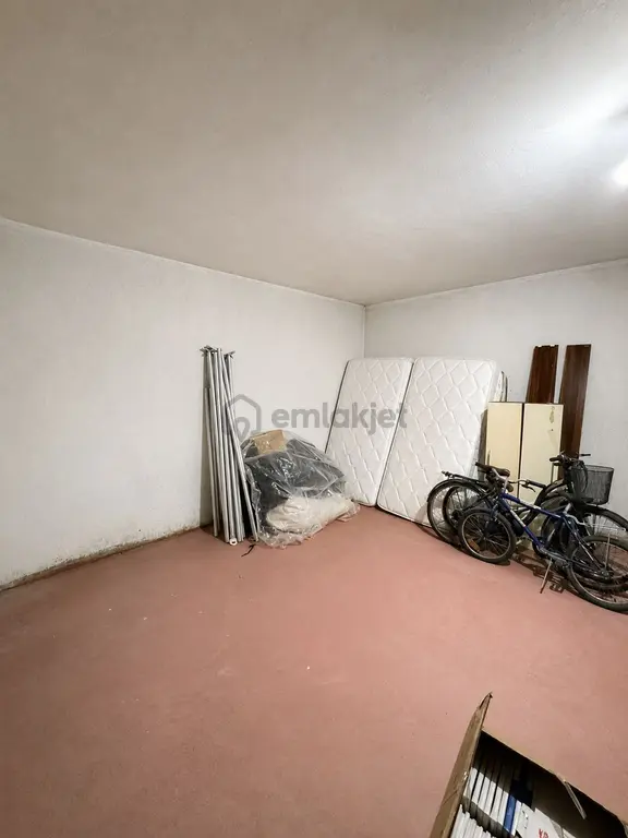 Özalper'de 3 Adet Kiralık Depo Aylık Verilebilir = 2.000 Tl 2
