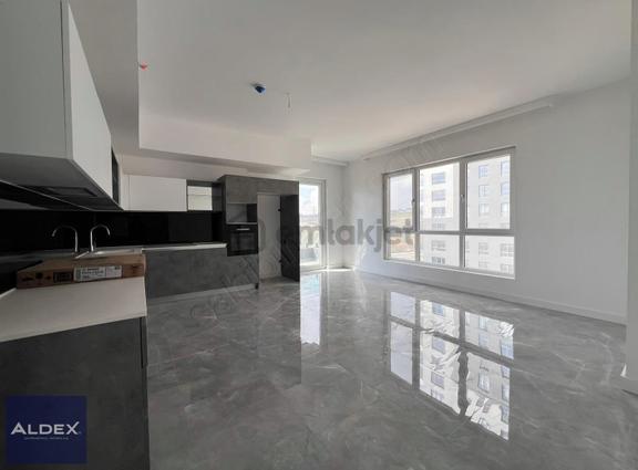 Faras Panorama'da 4.5+1 Oturuma Hazır 200m2 Satılık Fırsat Daire 2