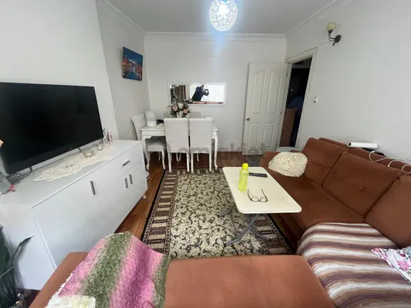 Bakırköy Osmaniyede Satılık 2+1 Daire 1