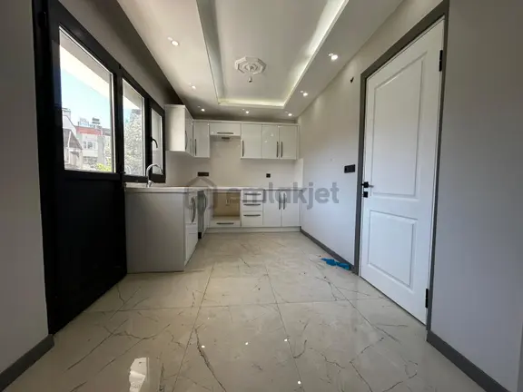 彡yüksel'den Hekimzade'de İçi Yenilenmiş Kapalı Mutfak 2+1s Satılık Daire彡 1