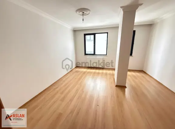 Üsküdar Çengelköyde Mükemel Konum -genç Binada 2+1 Satılık Daire 2