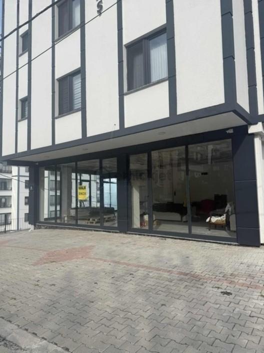 Onur Pehlivan'dan Hasköy Meşe Bölgesinde Kiralık Dükkan 1