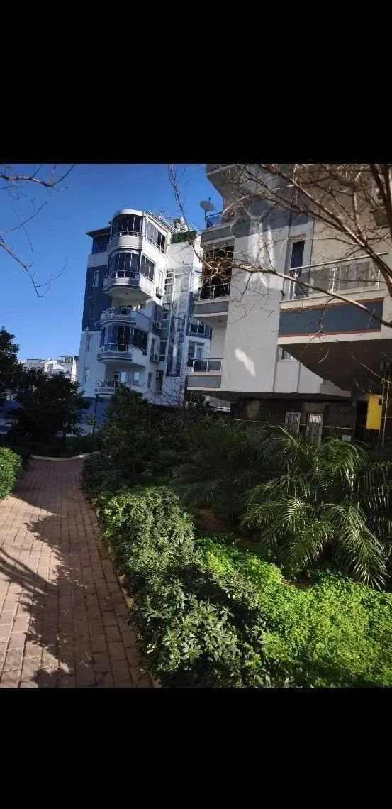 Konyaaltı Limanda Havuzlu 2+1 Dubleks Full Eşyalı Kiralık Daire 2