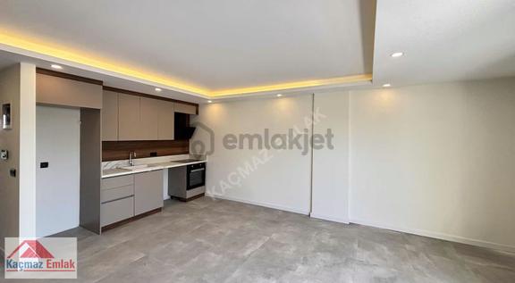 Manavgat'da Denize 950 M Site İçerisinde Satılık 2+1 Daireler 2