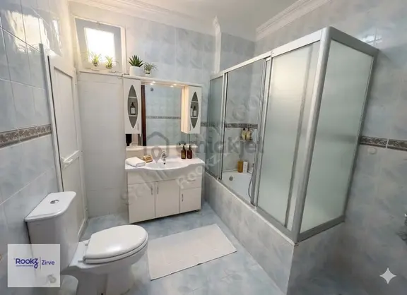 Yalova Merkezde Cadde Üzerinde 3+1 Satılık Daire Fırsatı 1
