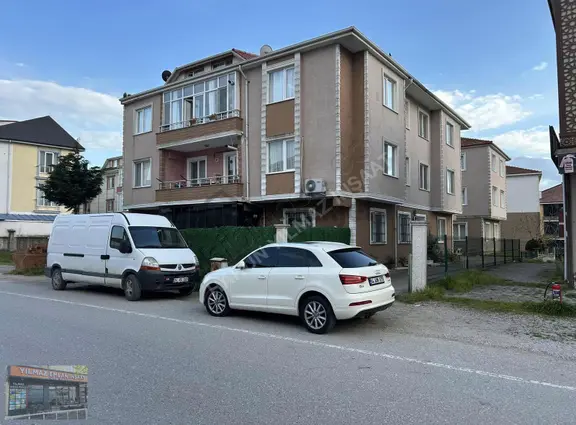 Çarşı Merkezde Geniş M2li Bakımlı Kombi Cam Balkonlu Kupon Daire 1