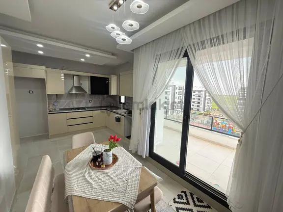 Teknokent Bölgesi 2.5+1 Ara Kat Satılık Daire 1