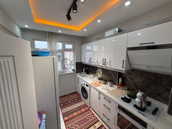 Bilgen Vatan'dan Aktepe Cadde Üzeri Köşe Cepheli Megalüks Yapılı Masrafsız Satılık 3+1 Daire 1