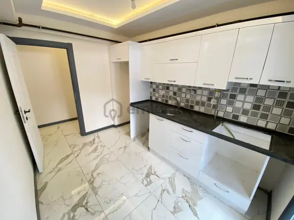 Buca Çamlıkule Mah Yeni İzban Durağı Yanı Köşe 2+1 Daire 1