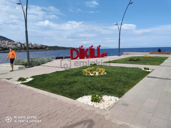 Dikili Ümmetoğlu'ndan Denize 2'dakika (100 M2) 3+1 Daire 2